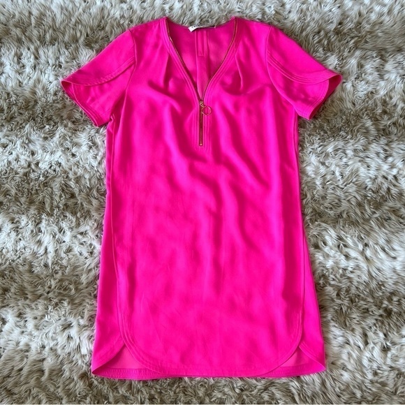 TRINA Turk Hot Pink Taliah Zipper Front Short Sleeve Dress - Picture 2 of 9
